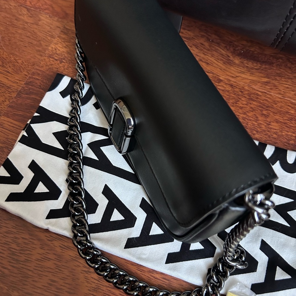 NWOT Marc Jacobs The J Mini Chain Accent Leather Handbag in Black -No Strap- - Picture 13 of 17